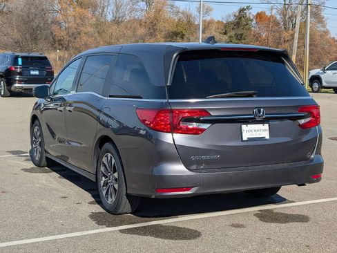 Used 2024 Honda Odyssey EX-L image 7