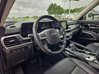 Certified 2023 Kia Telluride S w/ S Sunroof Package AWD/4WD video 2