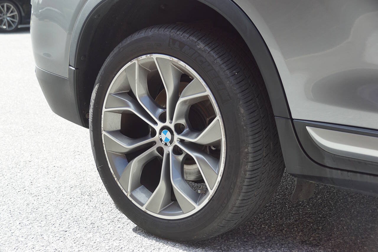 Used 2016 BMW X3 xDrive28i AWD/4WD image 18