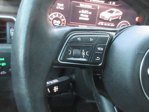 Used 2017 Audi A4 2.0T Premium Plus image 32