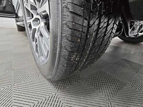 New 2026 GMC Yukon XL Denali image 48