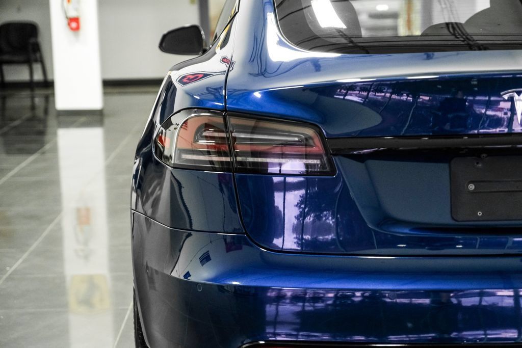 Used 2023 Tesla Model S AWD/4WD image 39
