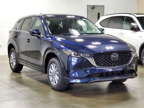 New 2025 MAZDA CX-5 AWD 2.5 S w/ Select Package image 3
