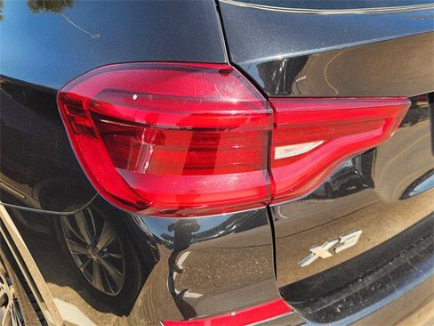 Used 2021 BMW X3 sDrive30i w/ M Sport Package image 7