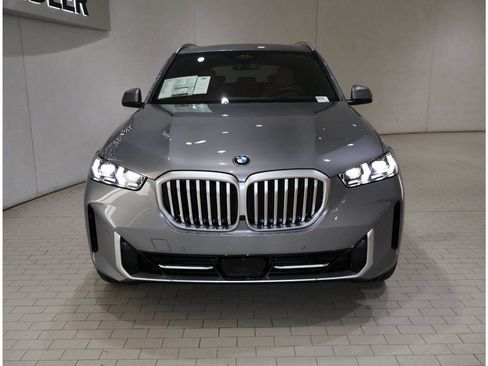 Used 2026 BMW X5 xDrive40i w/ Premium Package AWD/4WD image 9