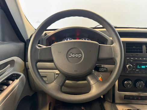 Used 2008 Jeep Liberty Sport w/ Popular Equipment Group AWD/4WD image 12