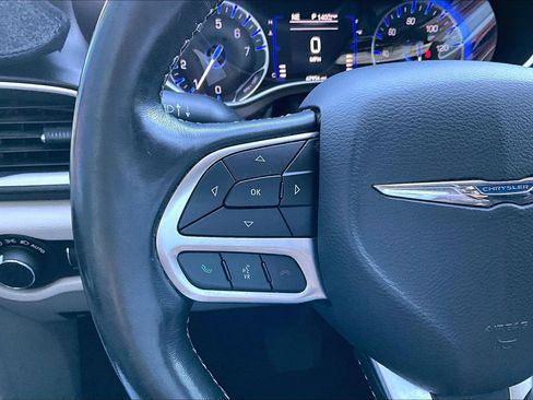 Used 2020 Chrysler Voyager LX w/ Cold Weather Group image 10