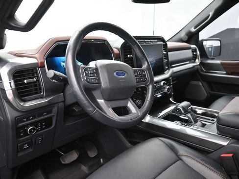 Used 2023 Ford F150 Lariat AWD/4WD image 18