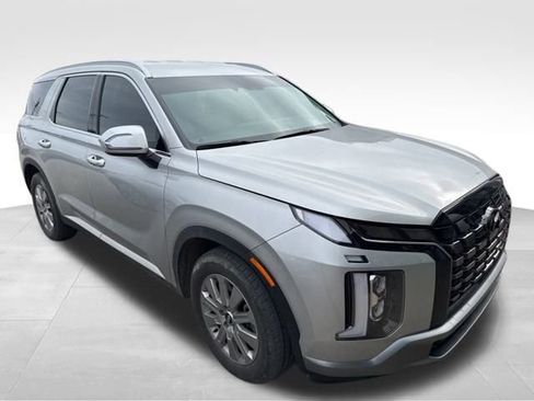 Used 2024 Hyundai Palisade SEL image 3