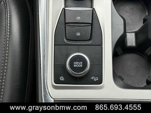 Used 2022 Ford Explorer Limited image 20