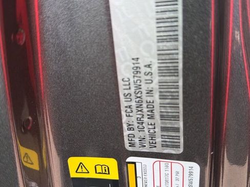 Certified 2025 Jeep Wrangler Unlimited Sport S 4xe AWD/4WD image 19