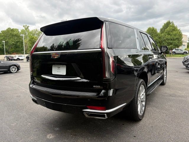 Used 2023 Cadillac Escalade ESV Premium Luxury w/ LPO, Floor Liner Package AWD/4WD image 5