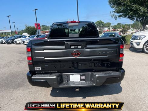 Certified 2025 Nissan Frontier PRO-4X w/ Pro Premium Package AWD/4WD image 8