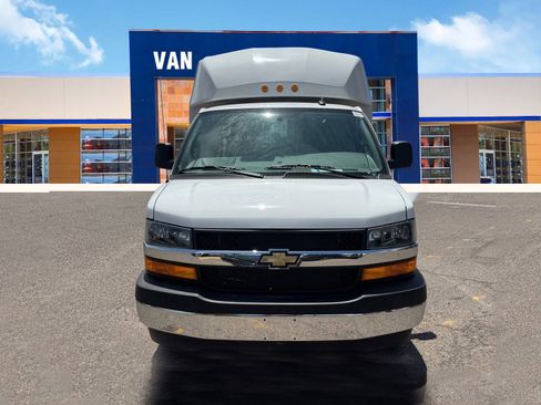 New 2024 Chevrolet Express 3500 w/ Power Convenience Package image 9