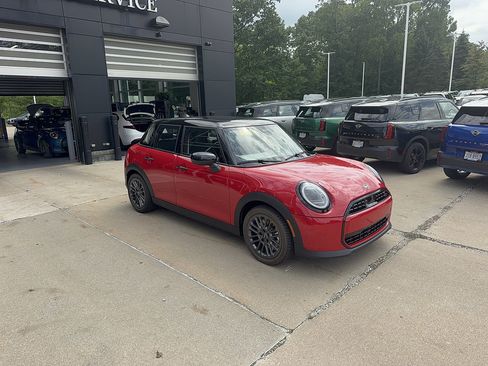 New 2027 MINI Cooper S FWD image 2