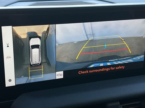 Used 2024 Toyota Land Cruiser w/ Premium Package image 21