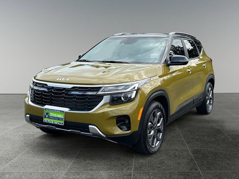 Used 2024 Kia Seltos S image 3