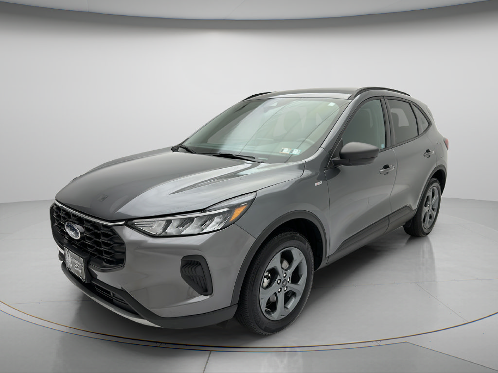 Used 2025 Ford Escape ST-Line AWD/4WD image 3