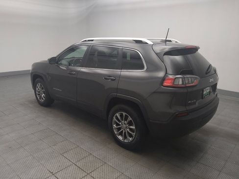 Used 2020 Jeep Cherokee Latitude Plus w/ Comfort/Convenience Group AWD/4WD image 3