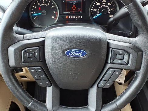 Used 2018 Ford F150 XLT w/ Equipment Group 302A Luxury image 17