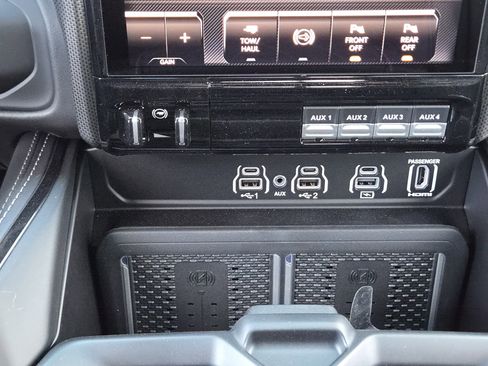 New 2026 RAM 2500 Limited image 17