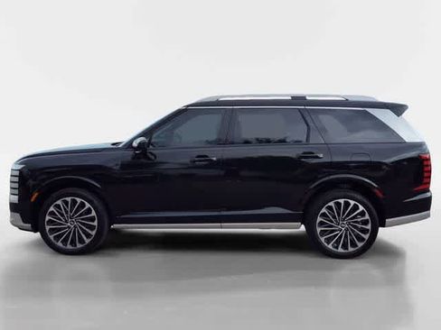 New 2026 Hyundai Palisade Calligraphy FWD image 2