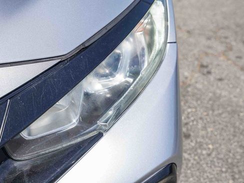 Used 2019 Honda Civic Si image 10