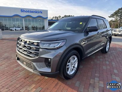 Used 2025 Ford Explorer Active w/ Active Comfort Package