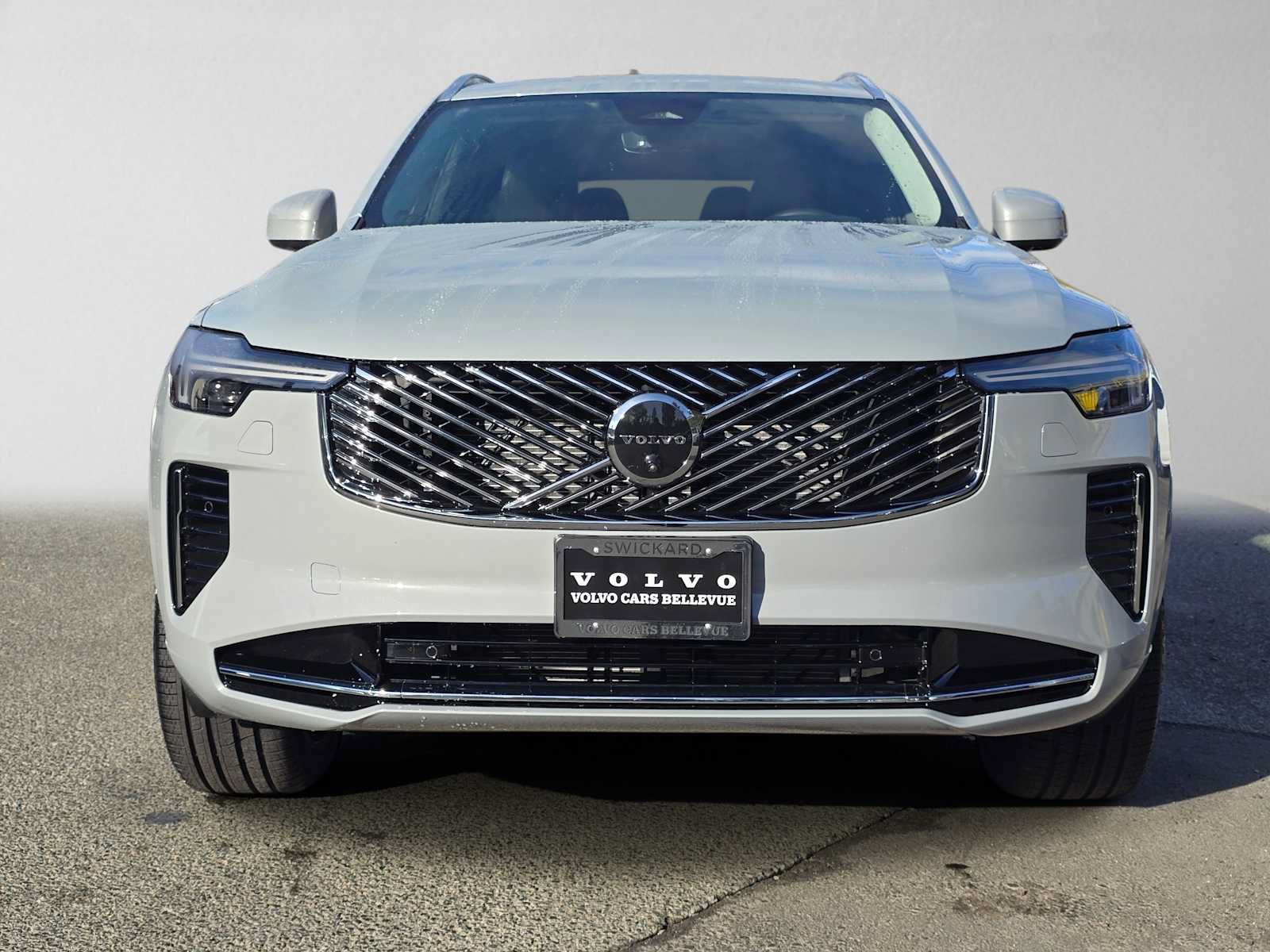 Used 2026 Volvo XC90 B6 Ultra w/ Protection Package AWD/4WD image 8