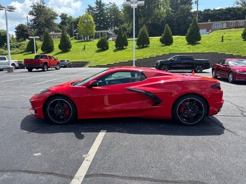Used 2020 Chevrolet Corvette Stingray Preferred Conv w/ 2LT Preferred Equipment Group RWD image 6