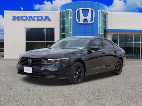 New 2025 Honda Accord SE image 7