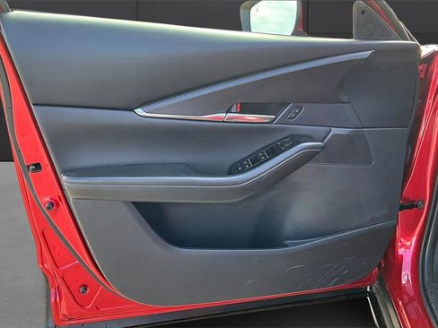 Used 2025 MAZDA CX-30 AWD 2.5 S w/ Preferred Package image 14