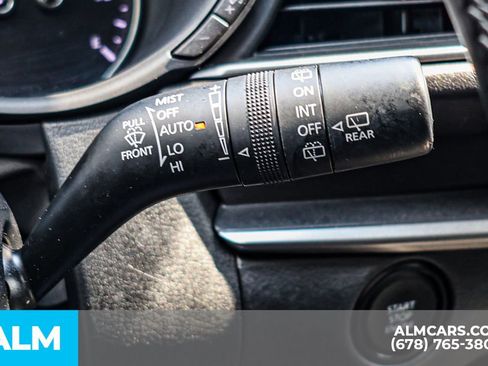 Used 2023 MAZDA CX-30 AWD 2.5 S w/ Select Package image 35