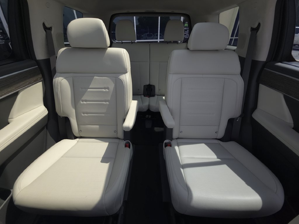 Used 2024 Hyundai Santa Fe Calligraphy FWD image 22