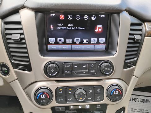 Used 2016 GMC Yukon Denali w/ Open Road Package AWD/4WD image 6