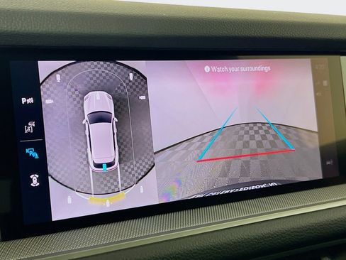 New 2026 Porsche Cayenne AWD/4WD image 17
