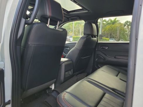Used 2024 Nissan Frontier PRO-4X w/ Pro Premium Package image 7