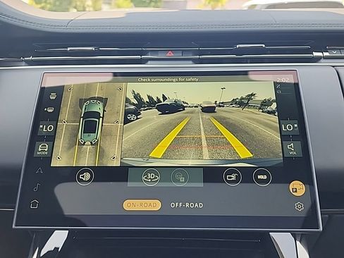 Certified 2025 Land Rover Range Rover Sport SE AWD/4WD image 24