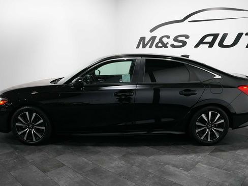 Used 2022 Honda Civic EX image 3