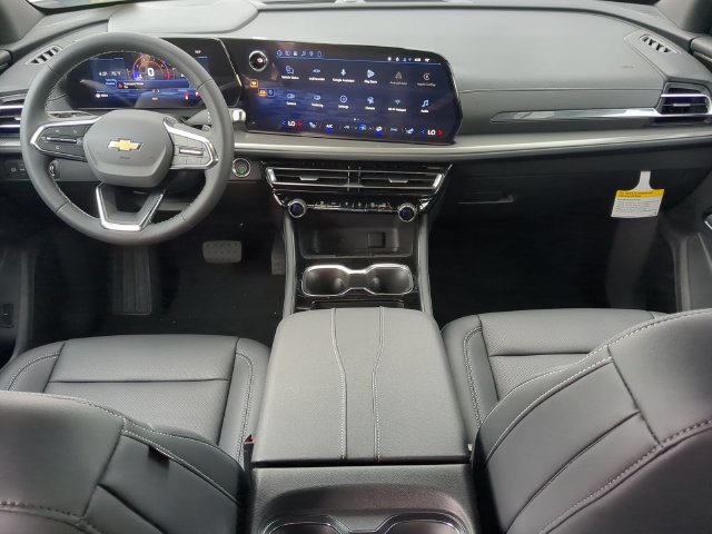 New 2027 Chevrolet Traverse LT FWD image 21