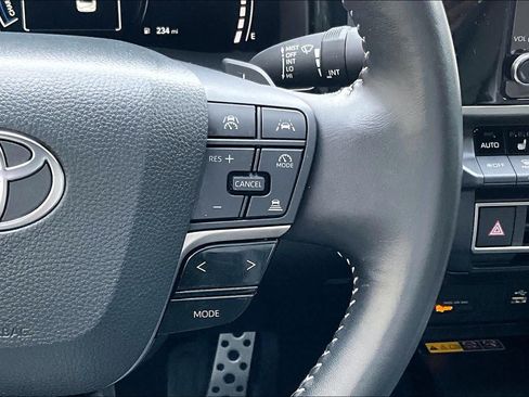 Certified 2025 Toyota Camry SE w/ Convenience Package FWD image 25