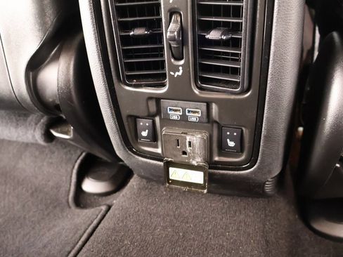 Used 2024 Dodge Durango GT image 17