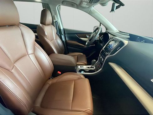 Used 2019 Subaru Ascent Touring w/ Popular Package #3 AWD/4WD image 14