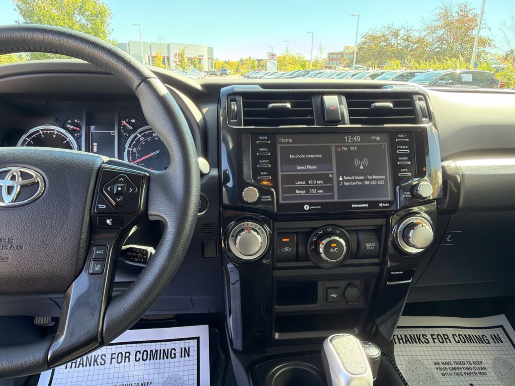 Used 2024 Toyota 4Runner TRD Off-Road AWD/4WD image 31