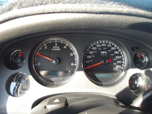 Used 2008 Chevrolet Tahoe LT w/ LT Preferred Equipment Group image 21