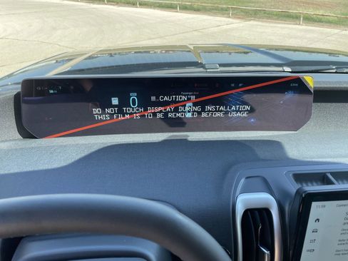 New 2025 Ford Expedition Active image 17