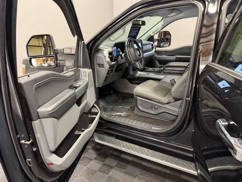 Used 2022 Ford F150 XLT w/ Equipment Group 302A High AWD/4WD image 14