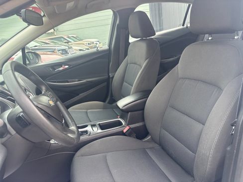 Used 2016 Chevrolet Cruze LT w/ Convenience Package FWD image 10