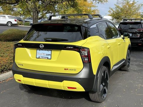 New 2026 Nissan Kicks SR w/ Illumination Package image 6