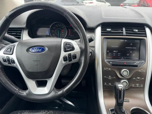 Used 2013 Ford Edge SEL FWD image 29